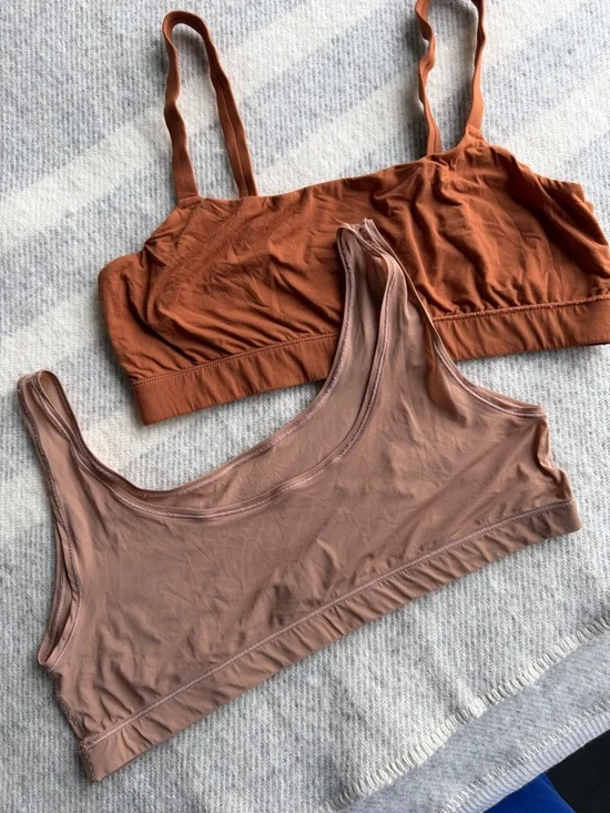 Skims XL bralette bundle - Picture 2 of 5
